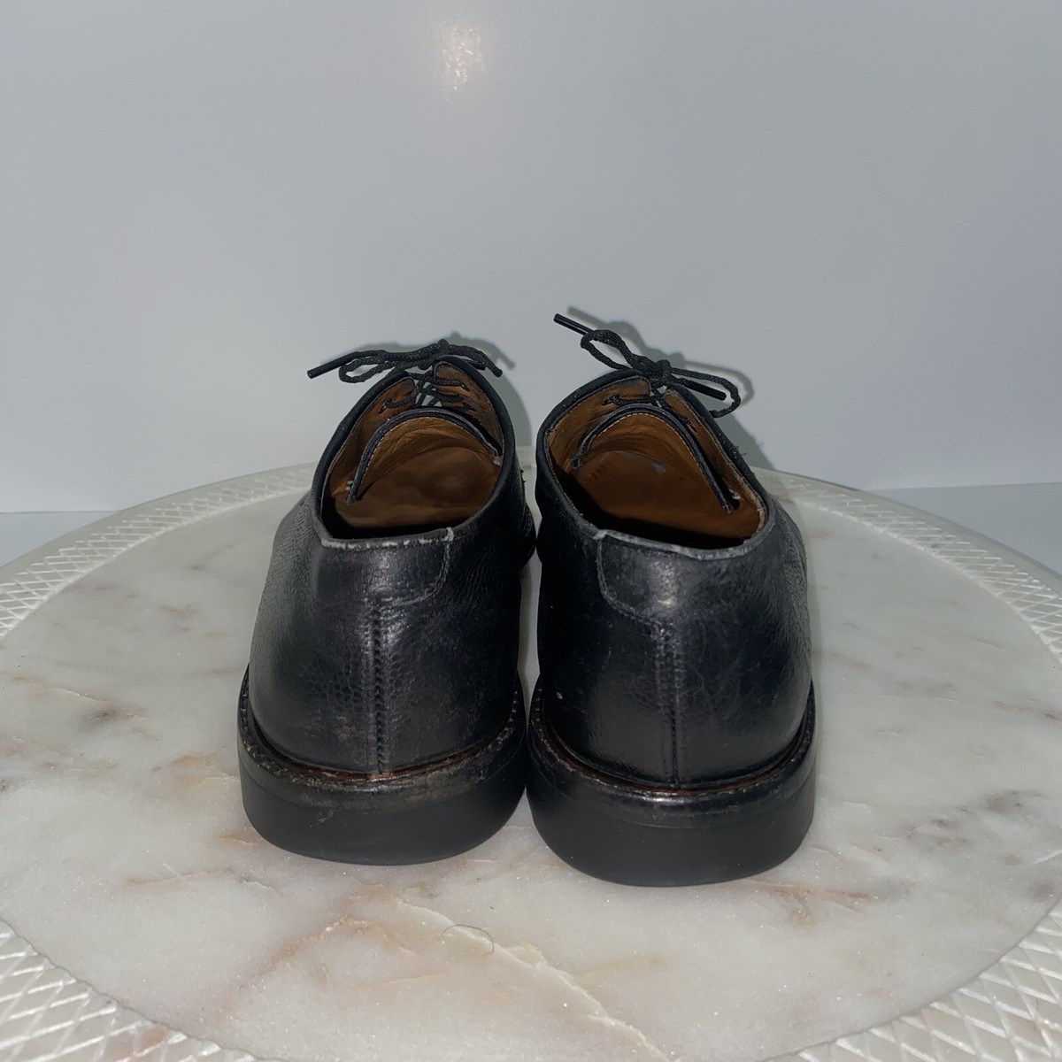 Salvatore Ferragamo Black Leather Derby Oxford Dress Shoes  display picture 2