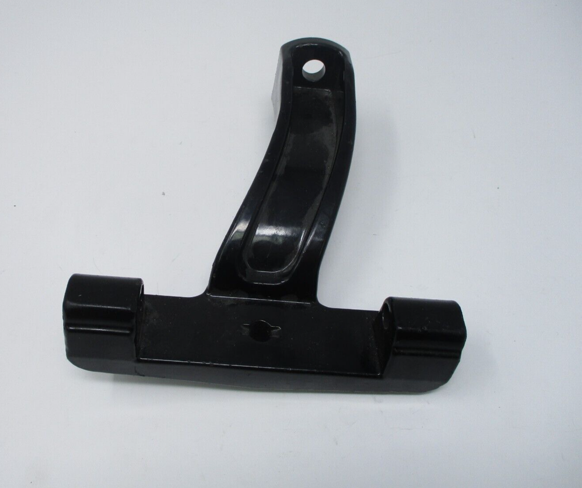Rie Harley-Davidson OEM Right Side Softail Passenger Footboard Support