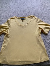Karen Scott Women Short Sleeve V-Neck T-Shirt Yellow Size 2X
