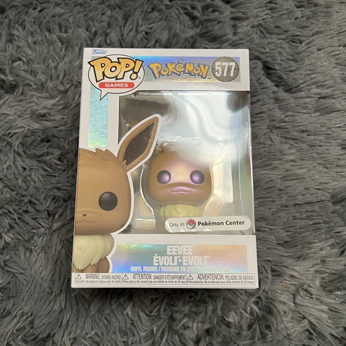 IN HAND Funko POP - Eevee Pearlescent #577 - Pokemon Center Exclusive