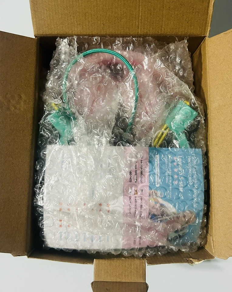 Meow Over-ear Kids Safe Wired Headphones For Teens Boys & Girls (2 Pack) - Image 4 of 4