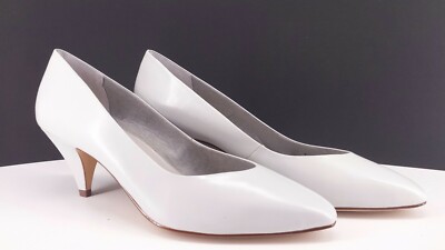 FootWorks Ladies Light Grey Faux Leather Heels.  Size 10 N.