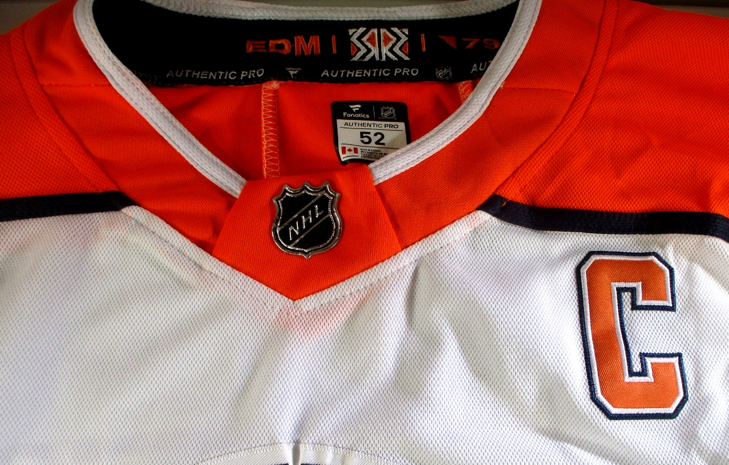 Wayne Gretzky / Autographed Edmonton Oilers White Pro-Style Hockey Jersey / PSA view 6