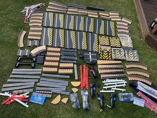 Vintage Scalextric / Hornby Job Lot Track Barriers Bends Chicane etc..