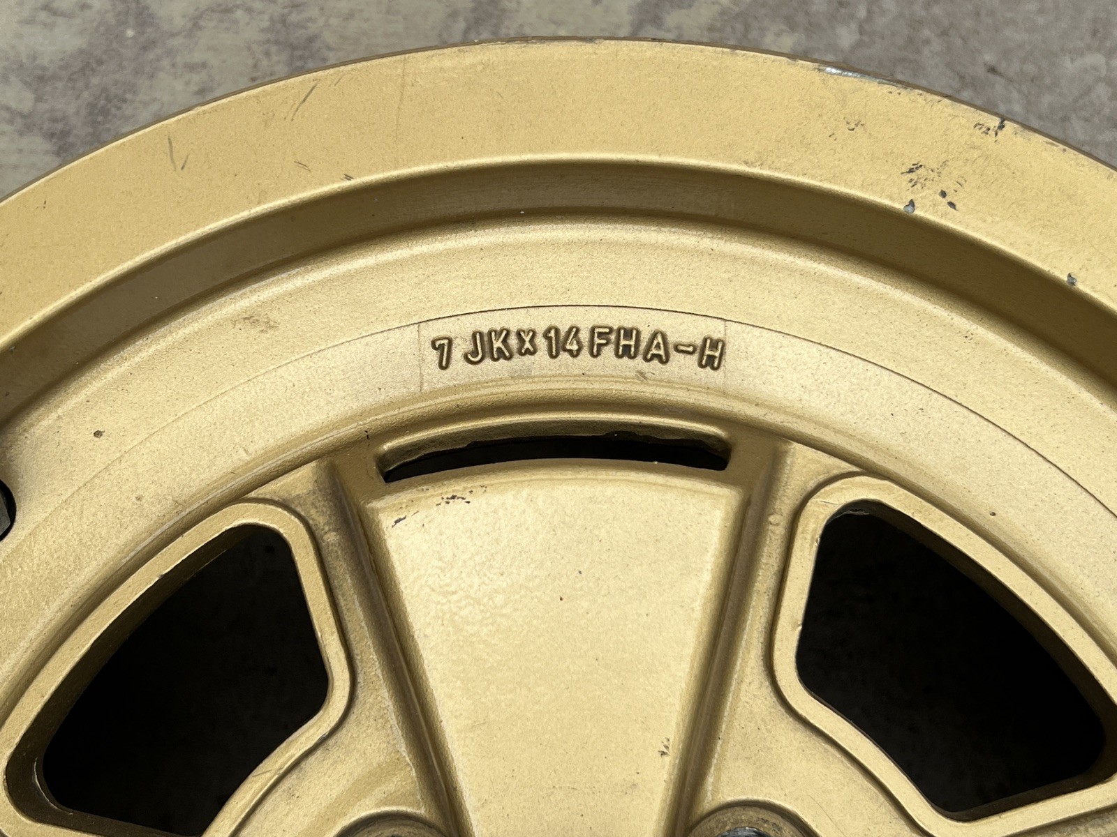 Lotus Esprit S2 Speedline Alloy Wheel