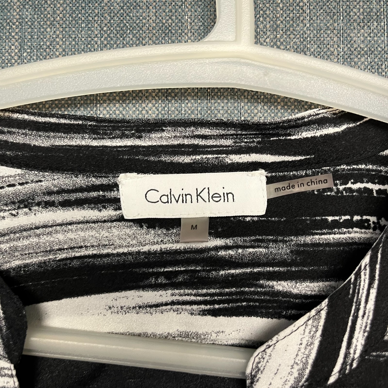 Calvin Klein Women's Blouse Size M Black White Abstract Stripe 100% Polyester thumbnail 10