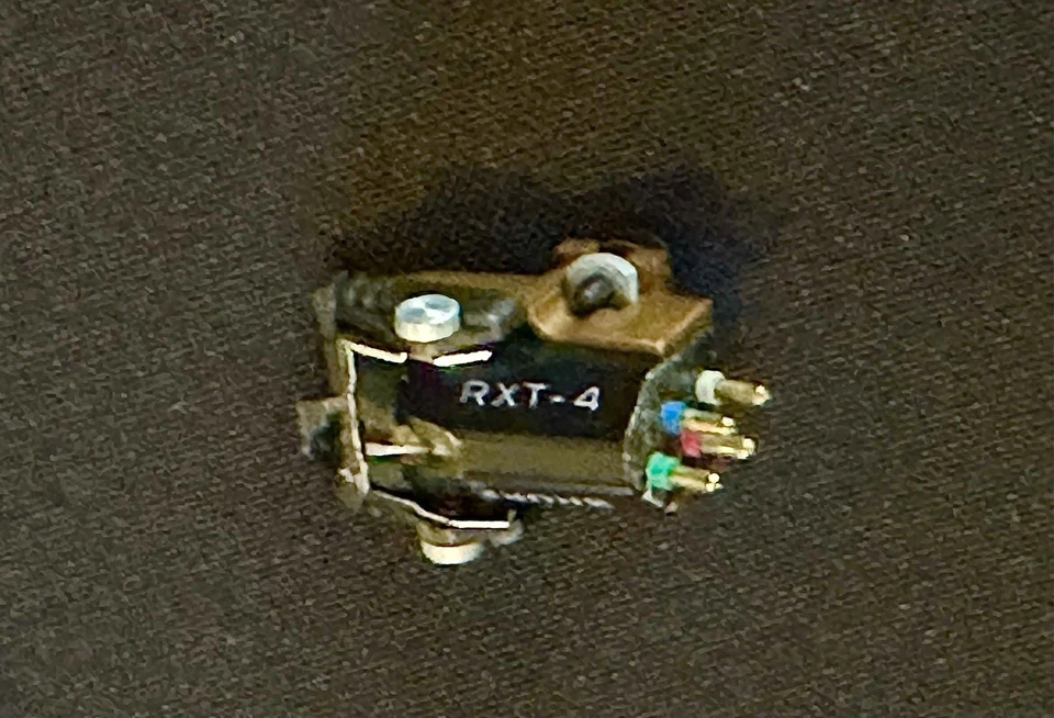 Cartucho/lápiz óptico imán móvil SHURE Realistic RXT4 (Shure M97HE) Foto 2 de 4