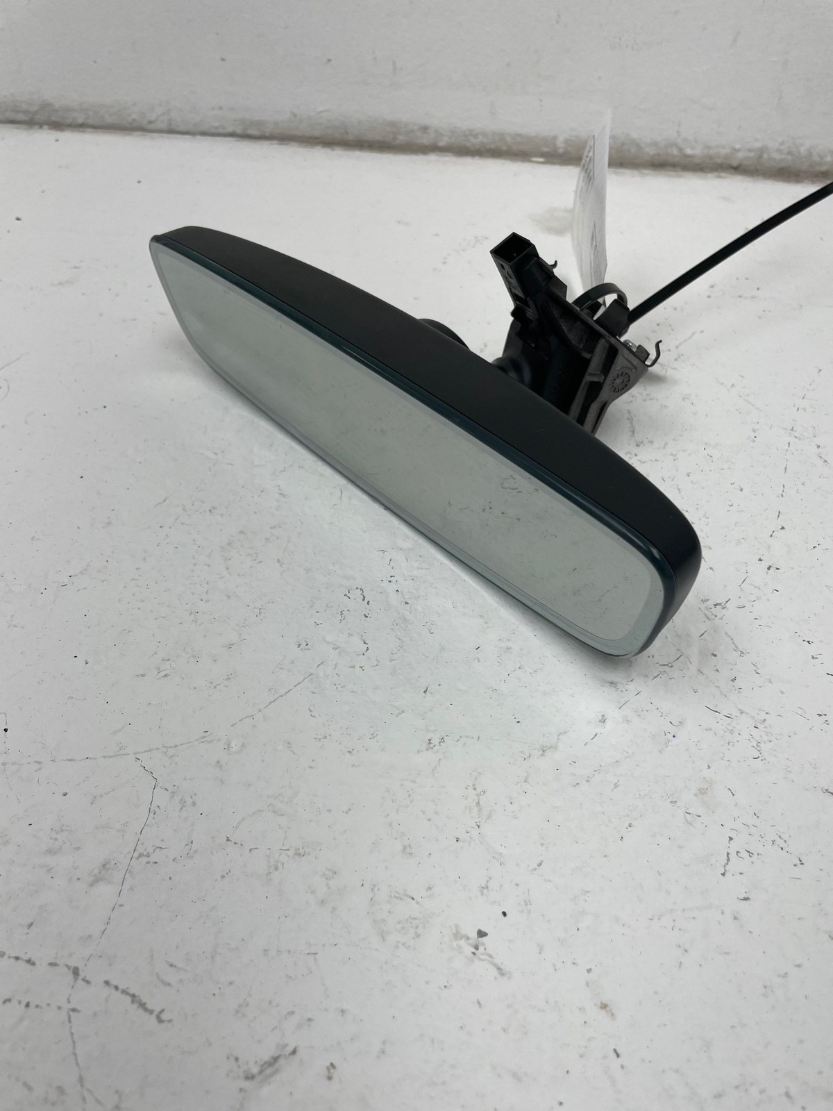 2015-2020 BENTLEY BENTAYGA OEM Interior Rear View Mirror Auto Dimming 8w0857511