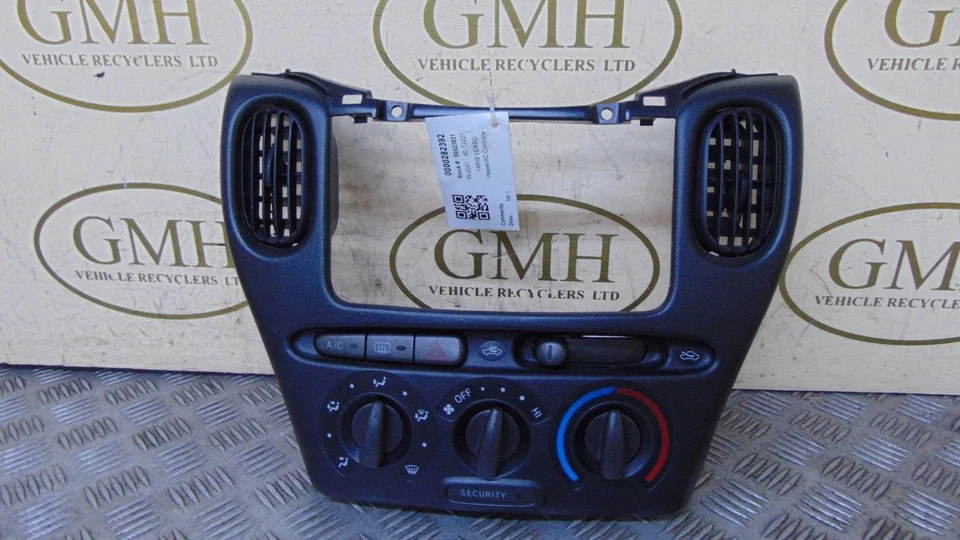 Toyota Yaris Verso Heater Ac Climate Controller With Ac & Air Vents MK1 1999-06H - Image 3 of 4