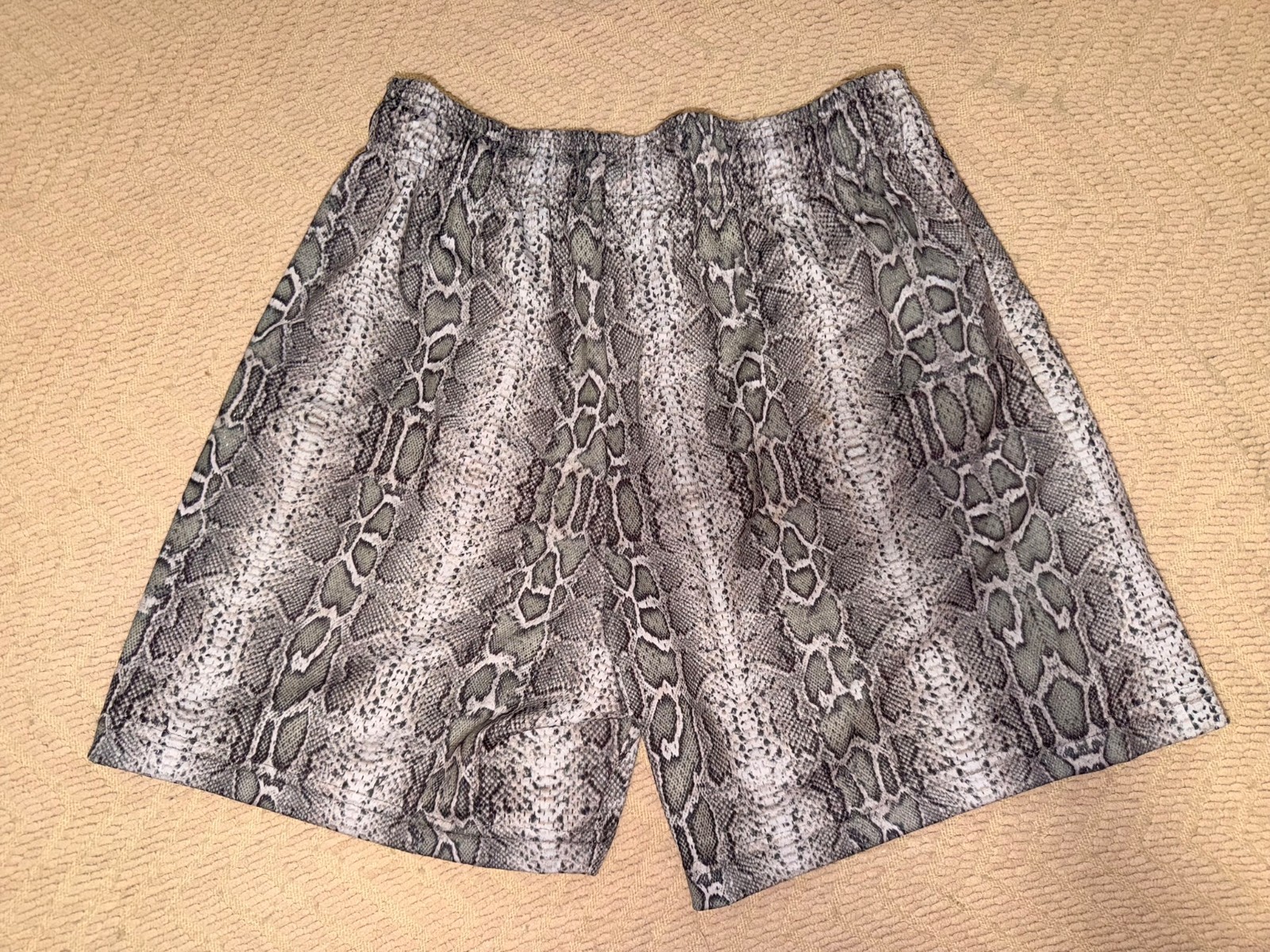 Eric Emanuel EE Basic Shorts 'EE Snake' - image 4