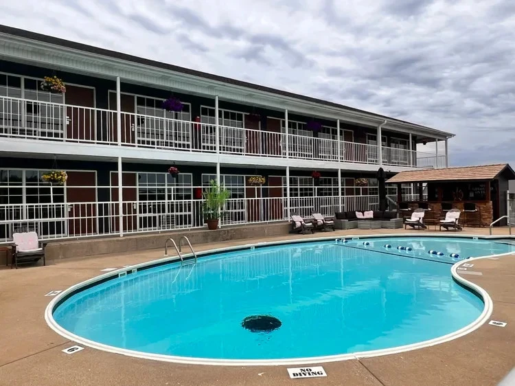 DICIEMBRE 2025 ~ The Retreat of Foxborough por LGI ~Branson ~ 2BR CONDOMINIO SLP 8 Foto 2 de 4