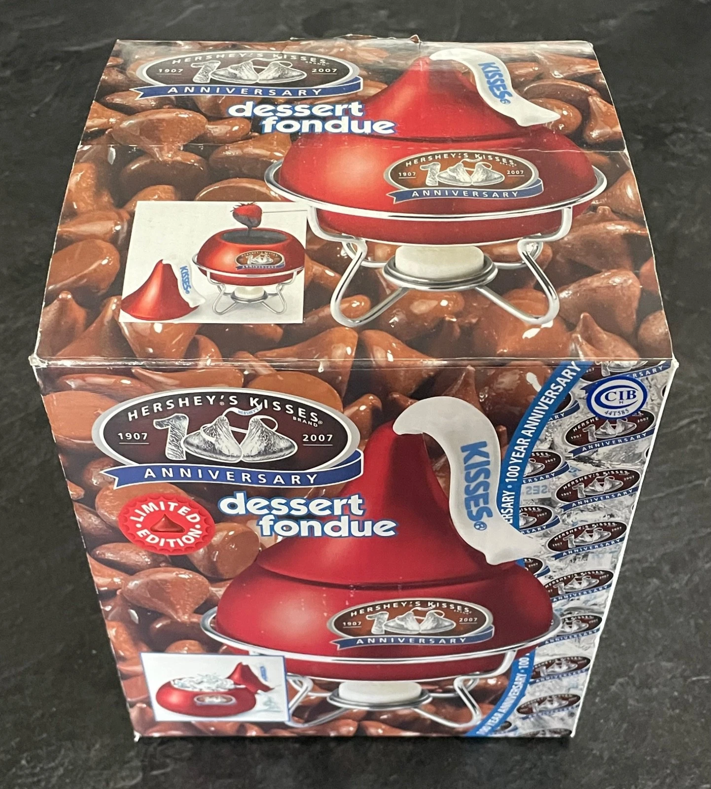 Hershey's Kisses 100th Anniversary Dessert Fondue Limited Edition 2007
Opens in a new window or tab