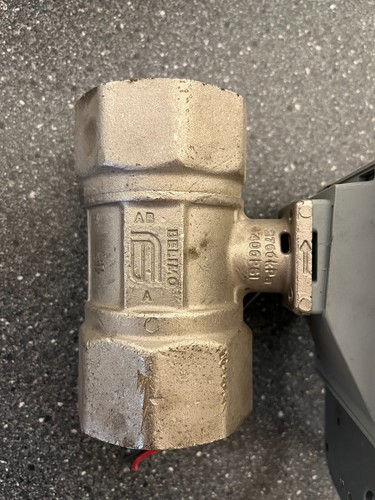 Belimo NRQ24A-SR Drehantrieb mit Ventil 24VAC/DC 8Nm Modulationsdämpfer - Bild 6 von 10