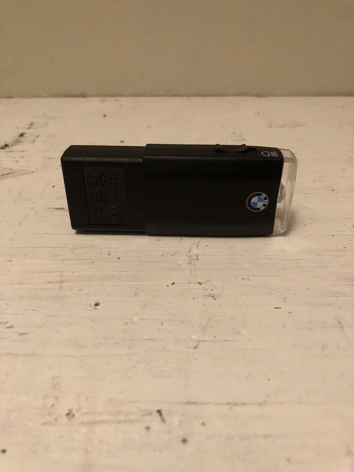 OEM BMW E39 Flashlight Rechargeable Flashlight - Glovebox  