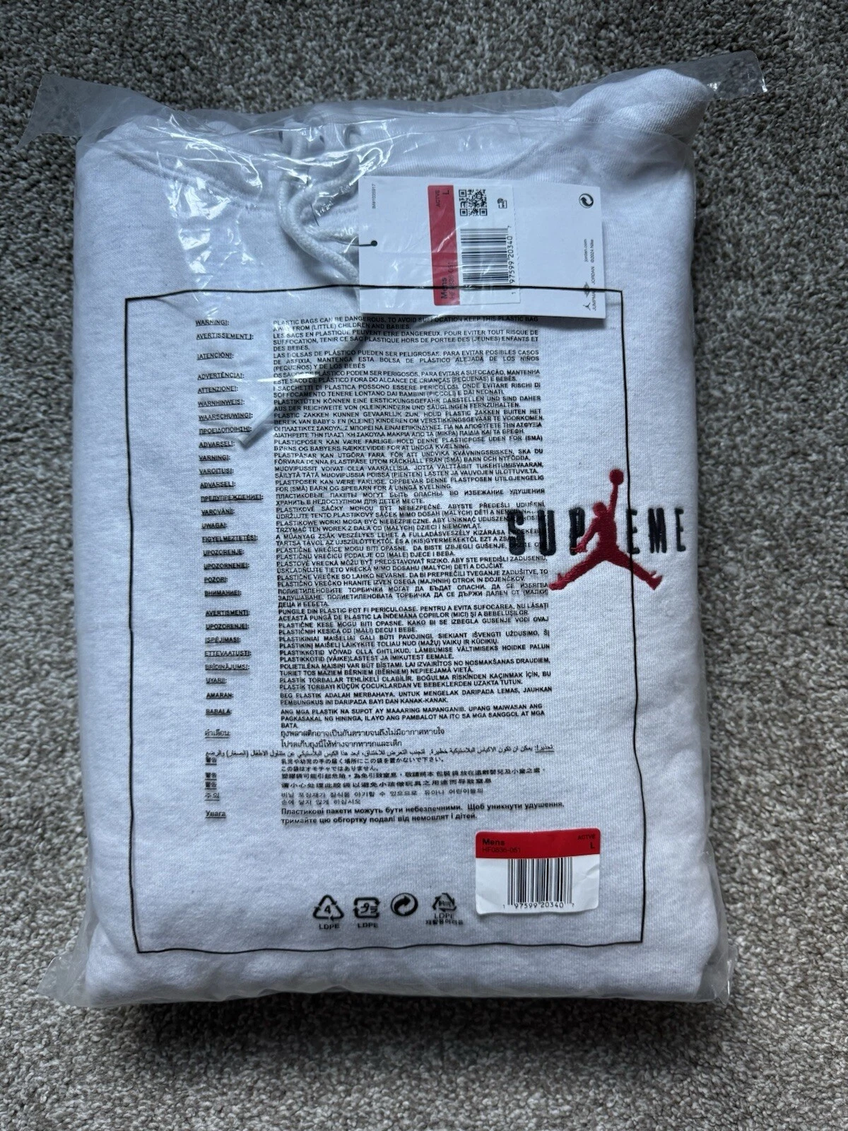 Sweat à capuche FW 2024 Supreme Jordan gris cendre taille L *EN MAIN* ?