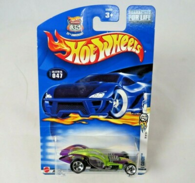 ミニカー 2002 100% hotwheels Amazon.com: Hot Wheels 2002 Shock Factor #121 Razer Wheels on Race