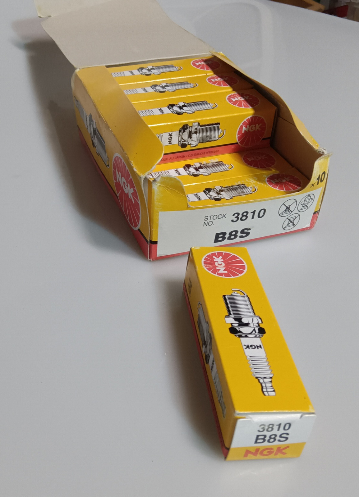 9 New In Box NGK  Spark Plugs B8S