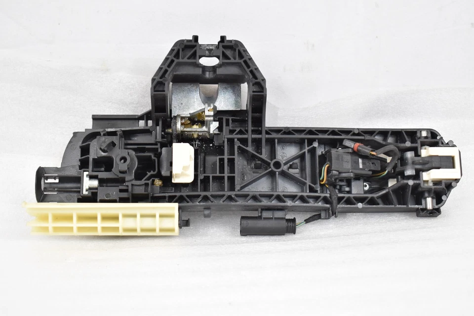 Manija de puerta exterior lado derecho Mercedes W218 CLS63 CLS400 12-18 sin llave Go OEM Foto 4 de 4