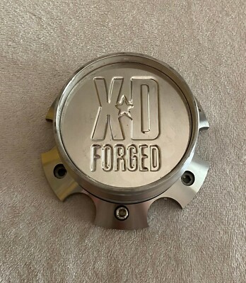 KMC XD Series Silver Center Cap Part # F-XDAL1456CPS-MCH