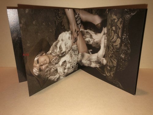 Koda Kumi CD Schwarz Kirsche mit DVD (Region 2) Set - Bild 5 von 8