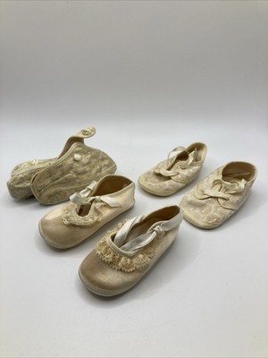 3 Vintage Pairs New Infant Baby Shoes Size 0 Mrs Days Satin Peach, Cloth Ex Cond