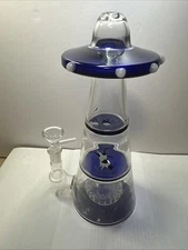 Hemper UFO Alien Tobacco Bong ￼