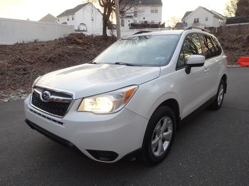 2016 Subaru Forester 2.5i Premium AWD w/ PANORAMIC & HEATED SEATS