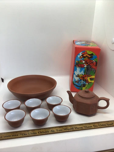 Vintage Pottery Set of 10 Stoneware Ceramic Coffee Tea Mugs Cups Original Box