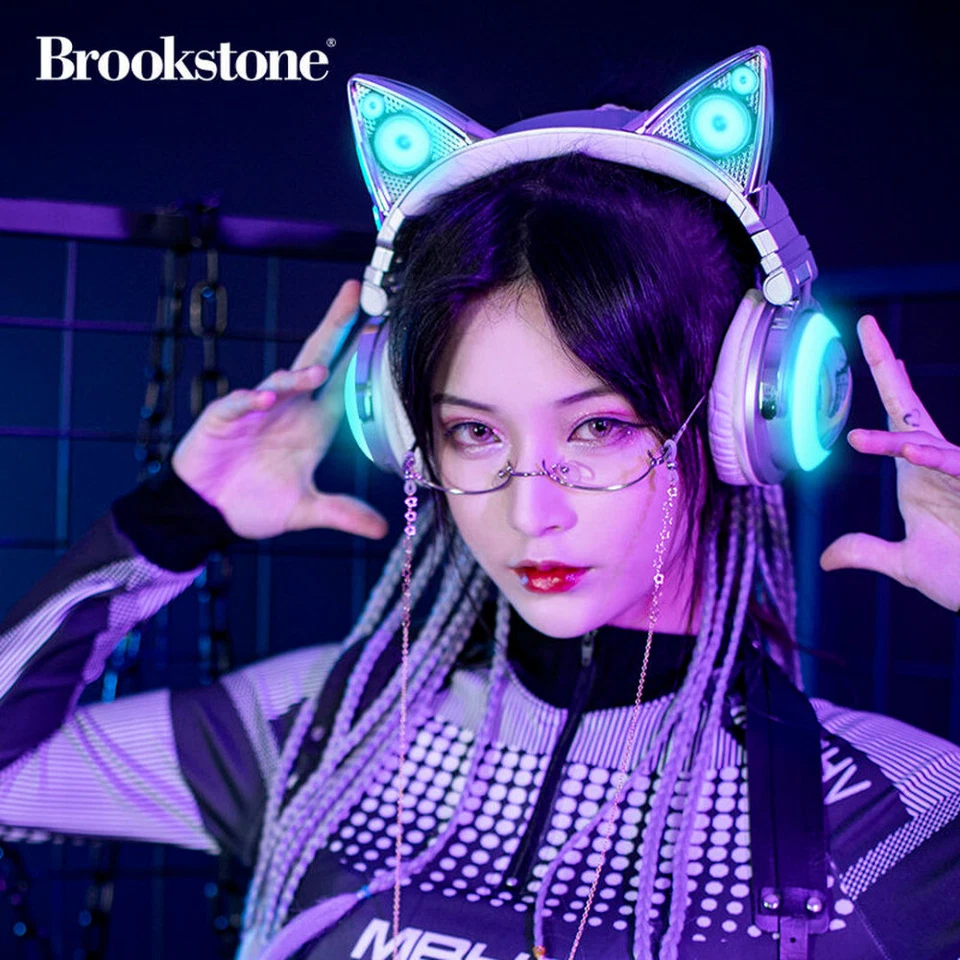 Limited Edition Brookstone Ariana Grande Wireless Cat Ear Headphones Earphone - Image 4 of 4