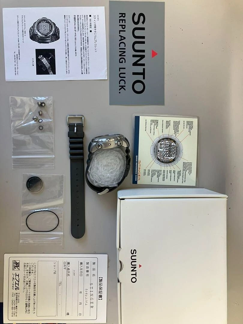 SUUNTO dive computer Stinger Titanium model Silver silicon band quartz 202304M