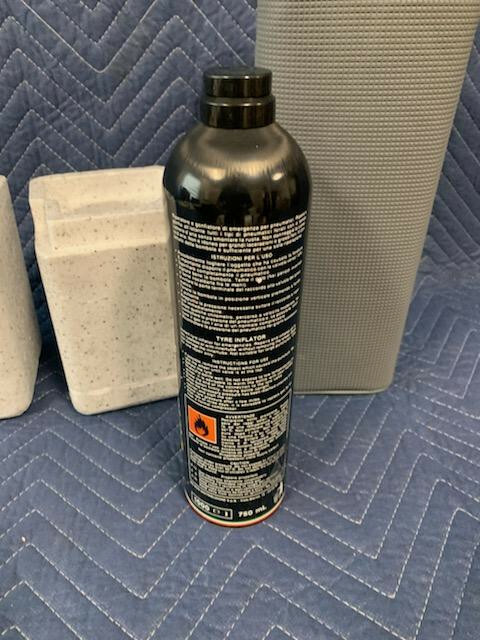 RARE OEM NLA Lamborghini Diablo Original agip tire inflator bottle W/ Case