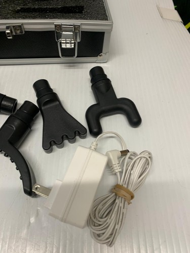VBX Wellness Massagepistole Therapie mit 7 Teilen und Koffer KOSTENLOSER VERSAND - Bild 8 von 9