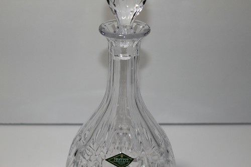 Shannon Crystal Designs of Ireland Decanter - Picture 4 of 12