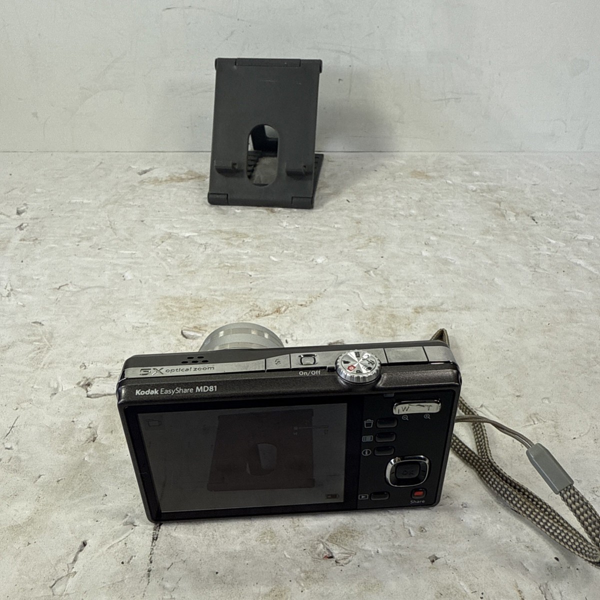 Kodak EasyShare コンパクトデジタルカメラ ブラック Amazon.com : Kodak Easyshare V803 8 MP Digital Camera with