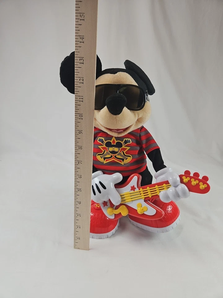 Disney Mickey Mouse Rock Star - Tested - MOVES but NO SOUND - 2010 - Image 2 of 4