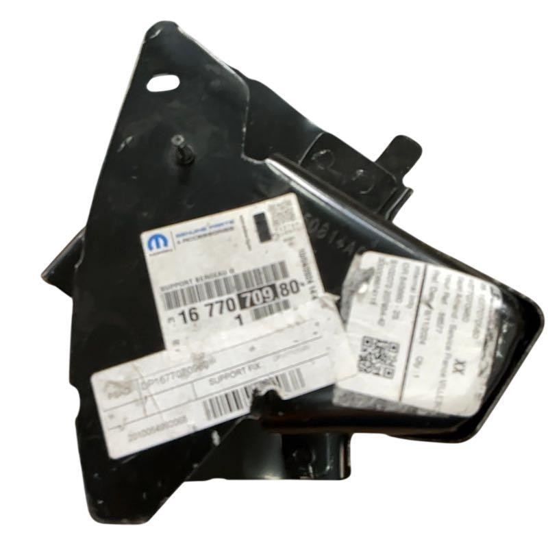 Support moteur gauche pour Peugeot 2008 piece origine 1677070980