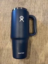 Hydro Flask 40oz All Around Travel Tumbler Indigo mit Strohhalmdeckel