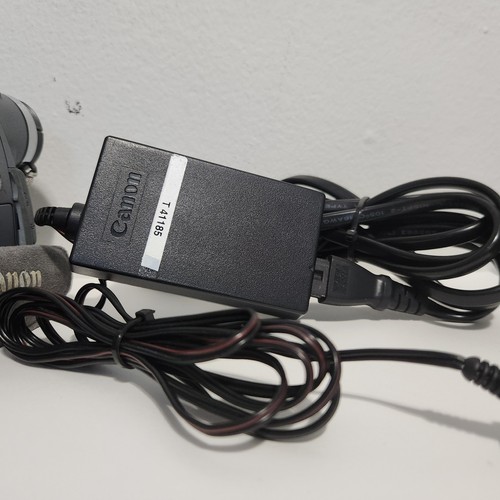 Canon NTSC ZR85 Mini DV Digital Video Camcorder 400x Digital Zoom with Battery - Picture 6 of 6