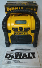 (MA1) DeWalt DCR018 20V Jobsite Radio