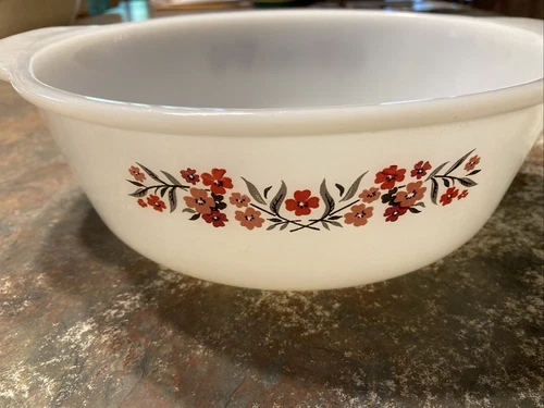 Fire King Anchor Hocking Casserole Dish Milk Glass 1qt Primrose Pattern Vtg
