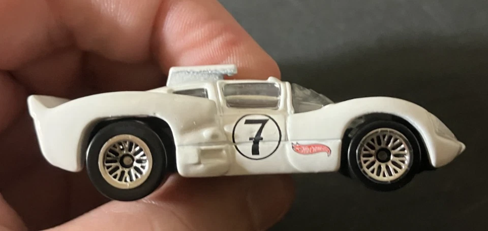 White Chaparral 2D - Hot Wheels 2003 First Editions #21 1:64 Diecast - CLEAN - Image 4 of 4