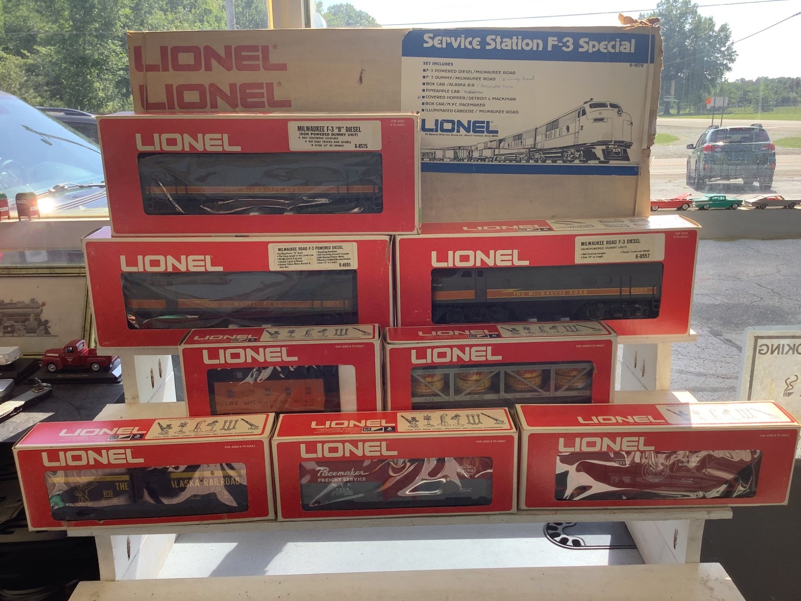 Click here to see eBay Auction