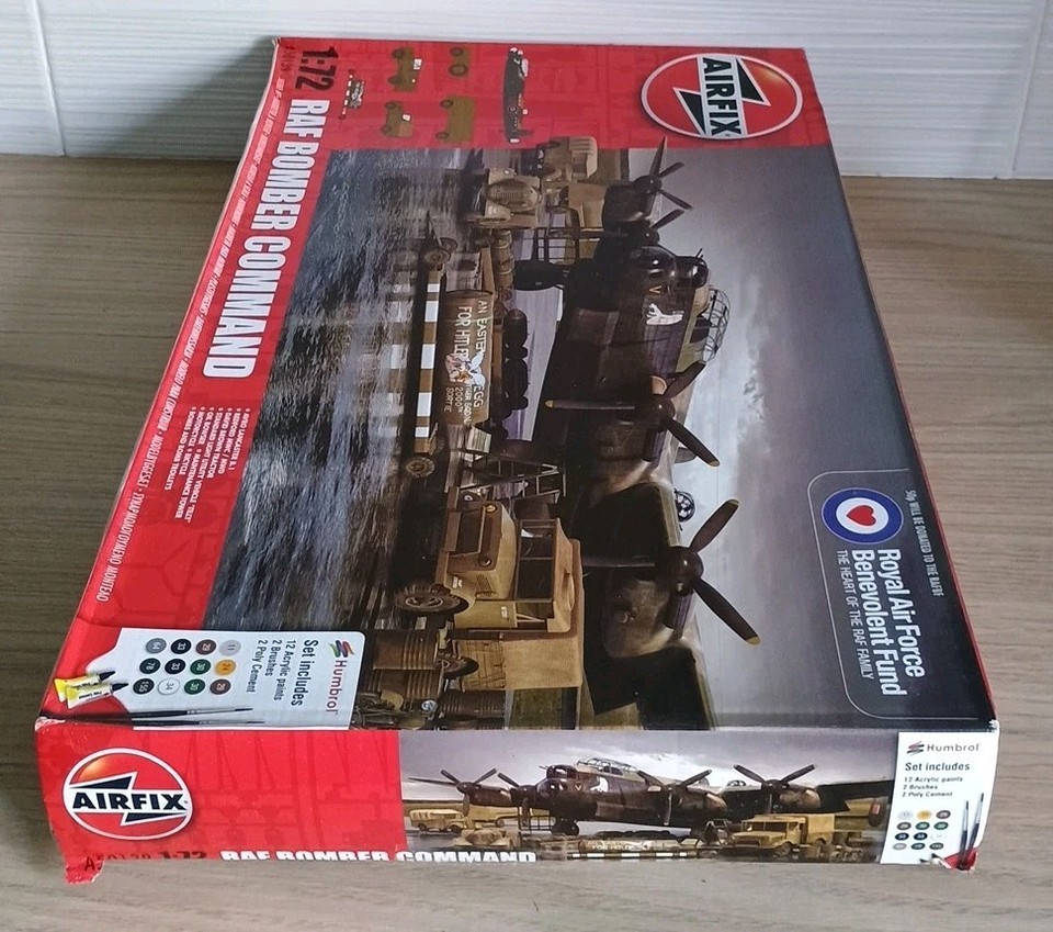 Raf Kit Very Rare Airfix RAF Bomber Command set1:72 scale model kit A50139 ...