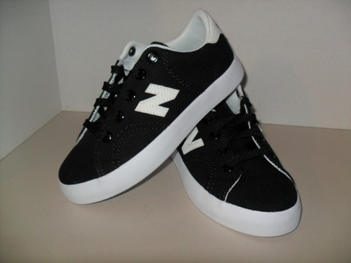 canvas rubber shoes