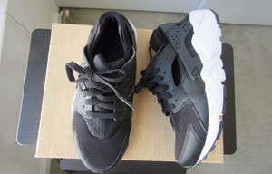 boys nike huarache black