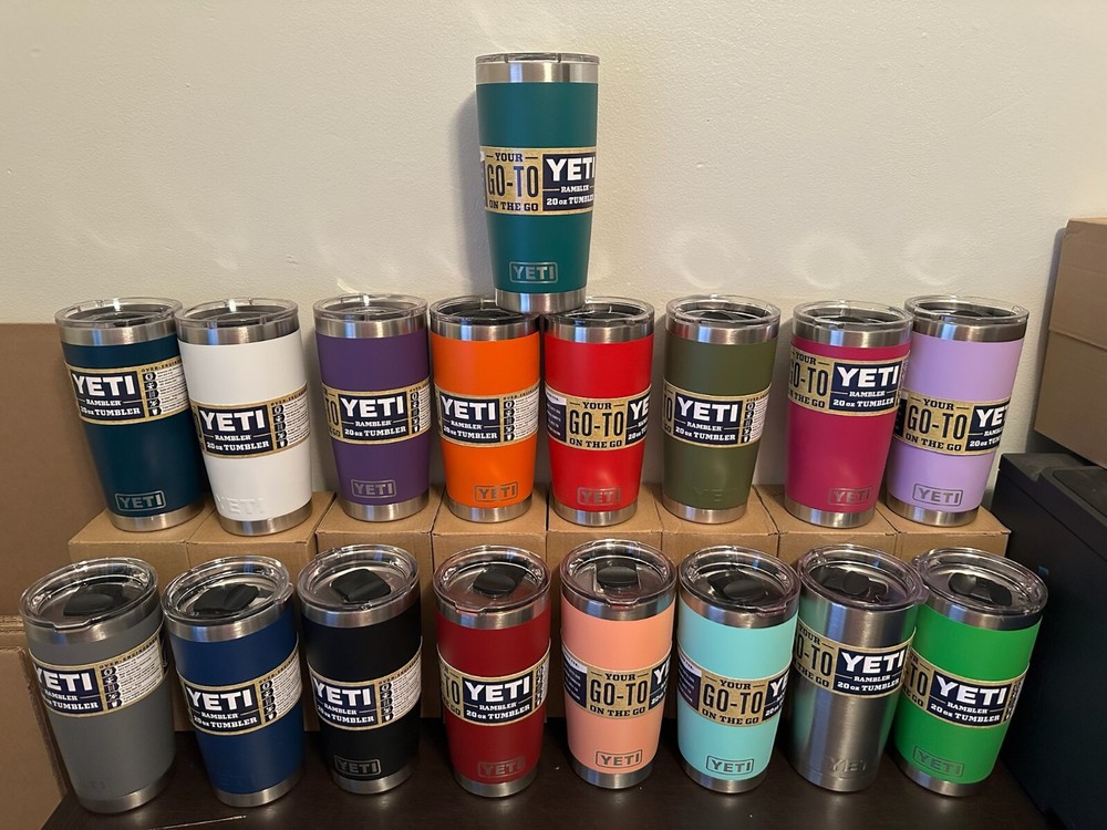 YETI Rambler Tumbler 20 oz With Magslider Lid - Multiple Colors