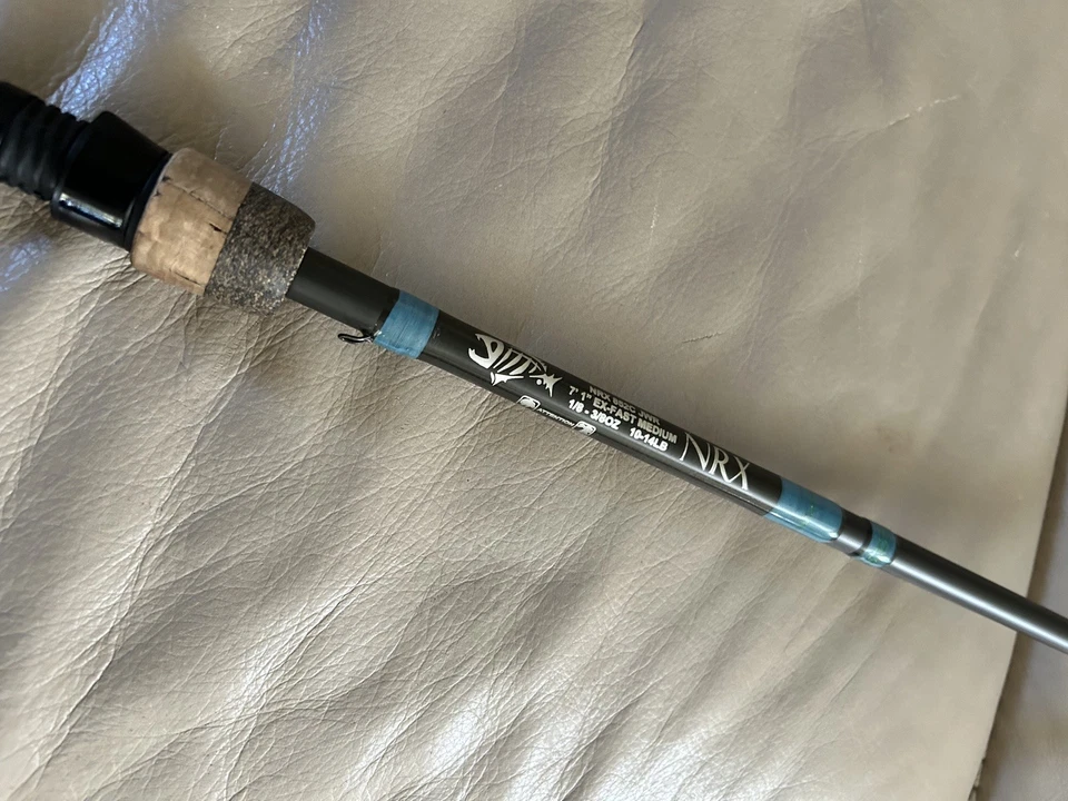 G. Loomis NRX 852C JWR 7'1" Medium Extra Fast Casting Rod Gloomis lot 2 - Image 2 of 4