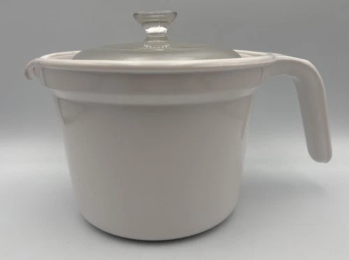 Corning Ware 1.5 L Saucepan Batter Bowl w/ Pyrex Glass Lid: White, RARE, Vintage