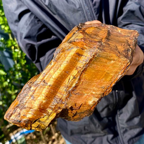 4.51LB Natural tiger's Eye rough raw stone rock specimrn madagescar - 第 1/18 張圖片
