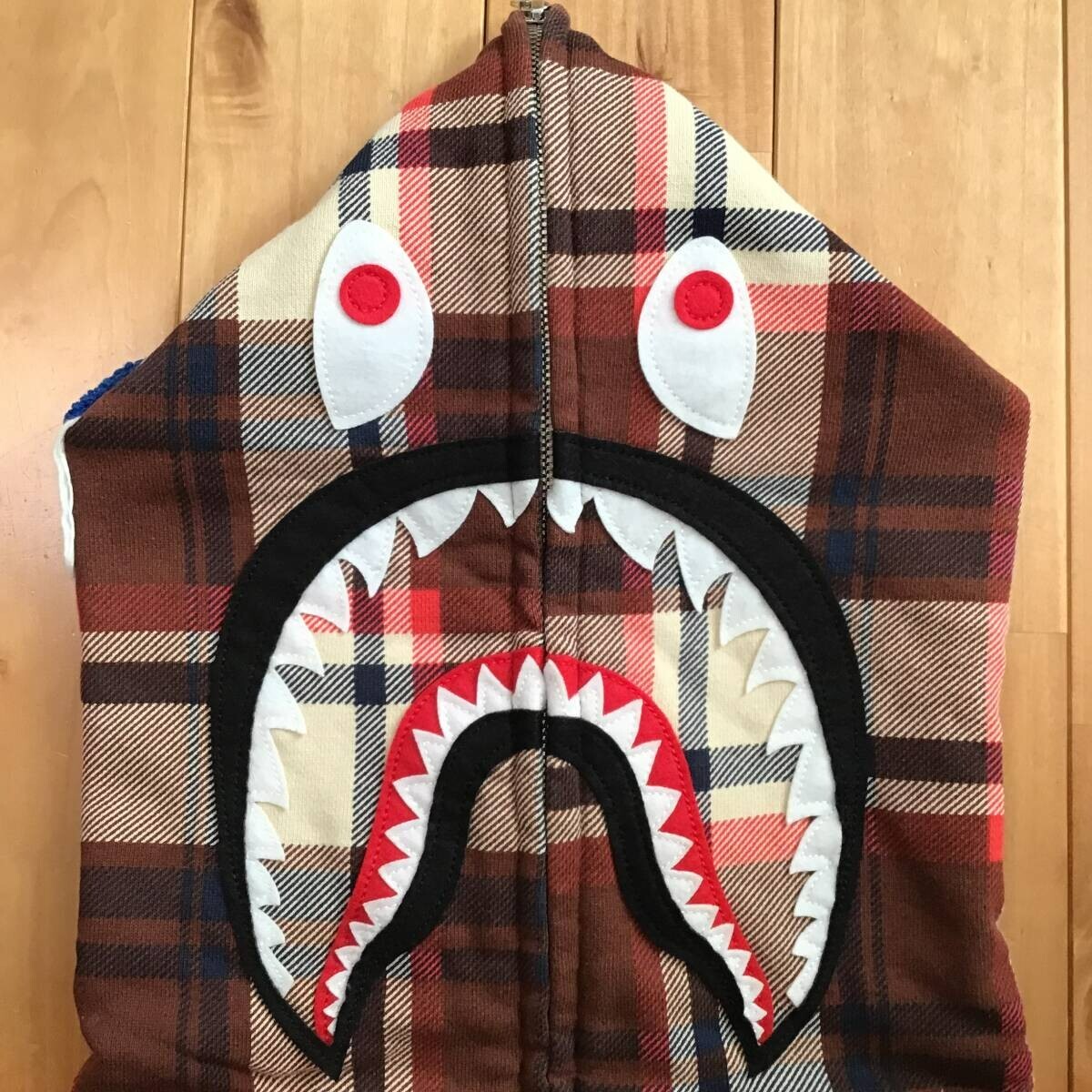 NFS limited BAPE Check shark full zip hoodie A Bathing Ape Size M